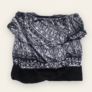 3/$15 🌻 Jessica Simpson Small Black White Tube Crop Top